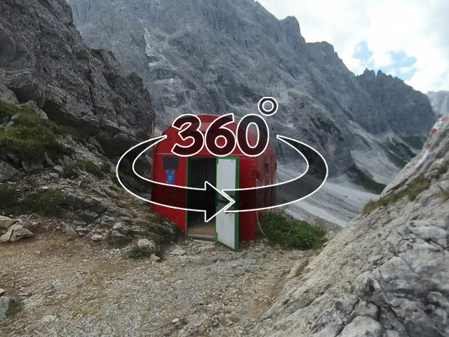 www.comelicotrekking.com