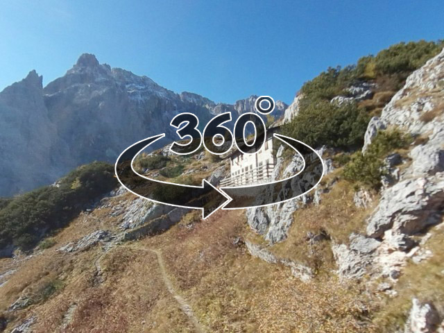 www.comelicotrekking.com