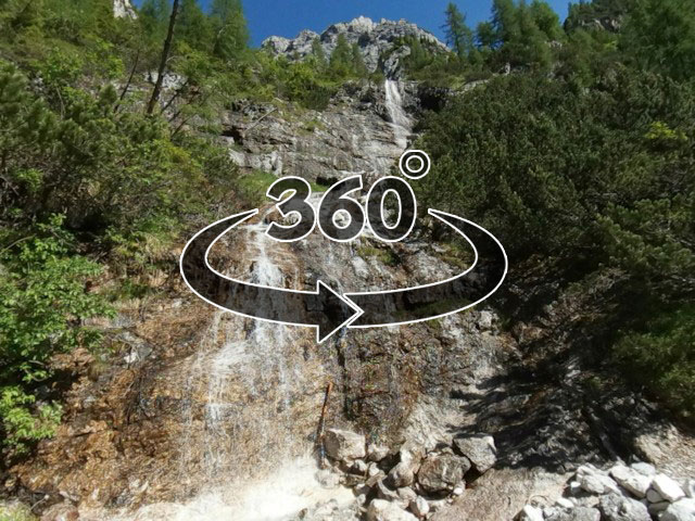 www.comelicotrekking.com