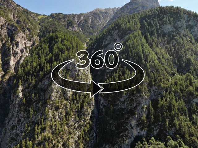www.comelicotrekking.com